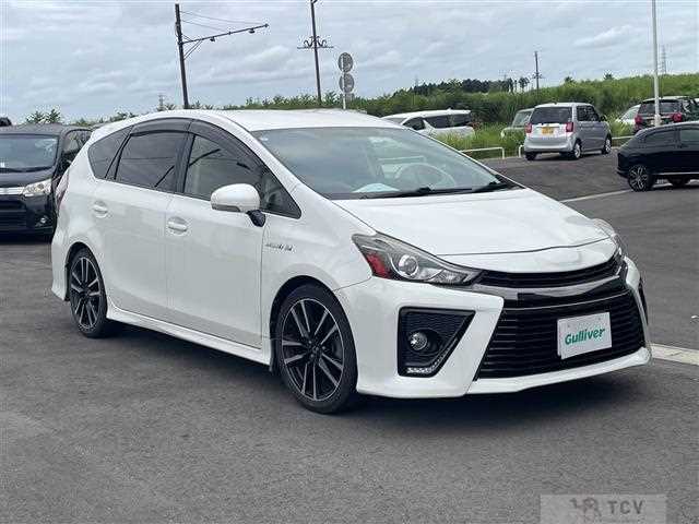2015 Toyota PRIUS α