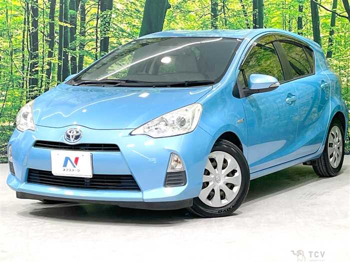 2012 Toyota AQUA