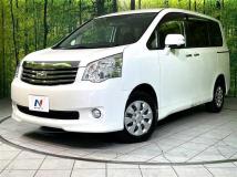 2013 Toyota Noah