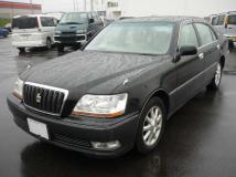 2000 Toyota Crown Majesta