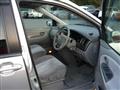 2002 Mazda MPV