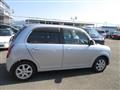 2005 Daihatsu Miragino