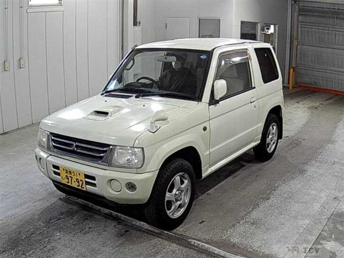 2003 Mitsubishi Pajero Mini