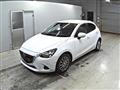 2016 Mazda Demio