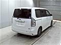 2010 Toyota Voxy