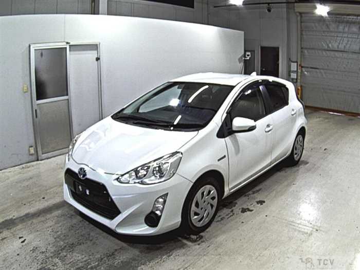 2015 Toyota AQUA