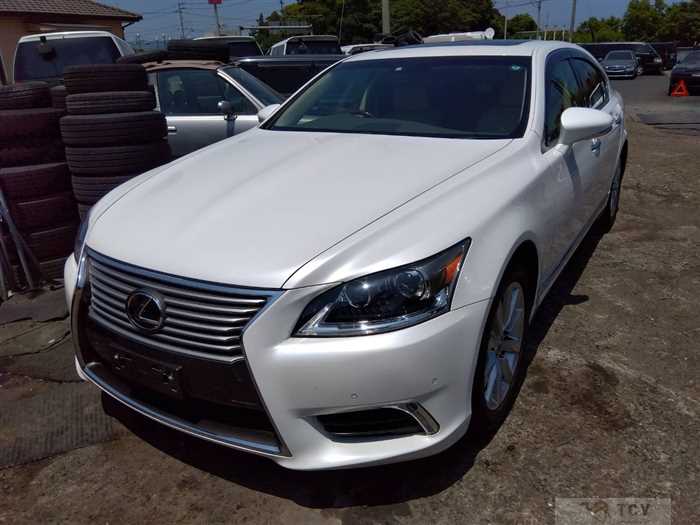 2015 Lexus LS