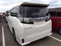 2015 Toyota Vellfire