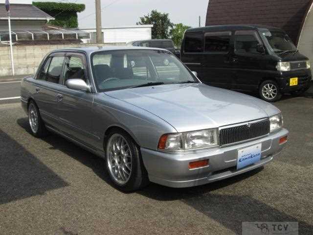 1998 Nissan Crew