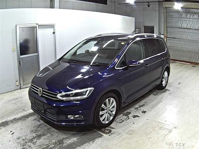 2016 Volkswagen Golf Touran