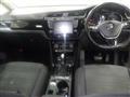 2016 Volkswagen Golf Touran