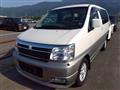2001 Nissan Elgrand