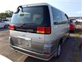 2001 Nissan Elgrand
