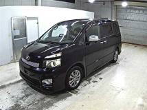 2011 Toyota Voxy