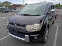 2009 Mitsubishi Delica D5