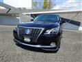 2013 Toyota Crown Majesta