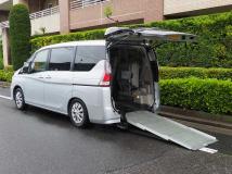 2017 Nissan Serena