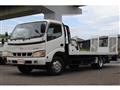 2005 Hino Dutro