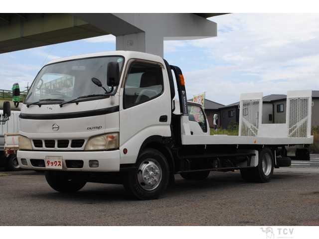 2005 Hino Dutro