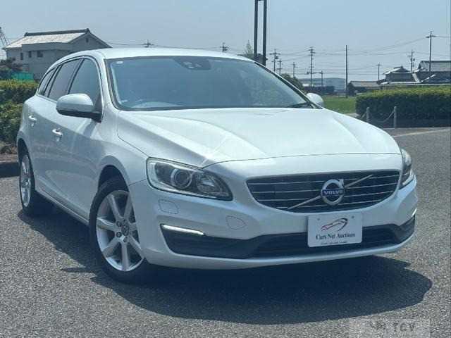 2017 Volvo V60