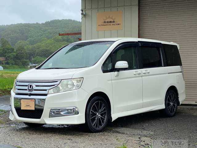 2010 Honda Step WGN