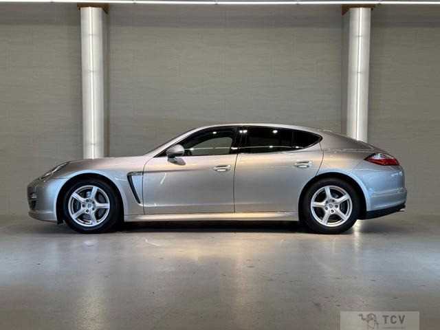 2010 Porsche Porsche Others