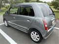 2007 Daihatsu Miragino
