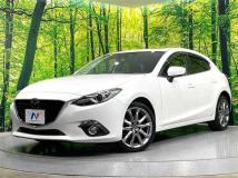 2015 Mazda Axela Sport