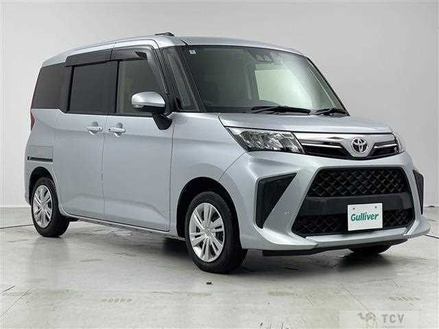2022 Toyota Roomy
