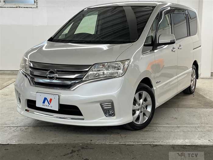 2013 Nissan Serena