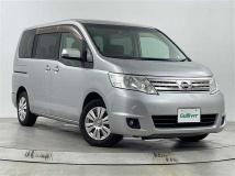2009 Nissan Serena