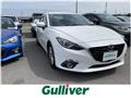 2016 Mazda Axela