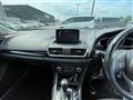 2016 Mazda Axela