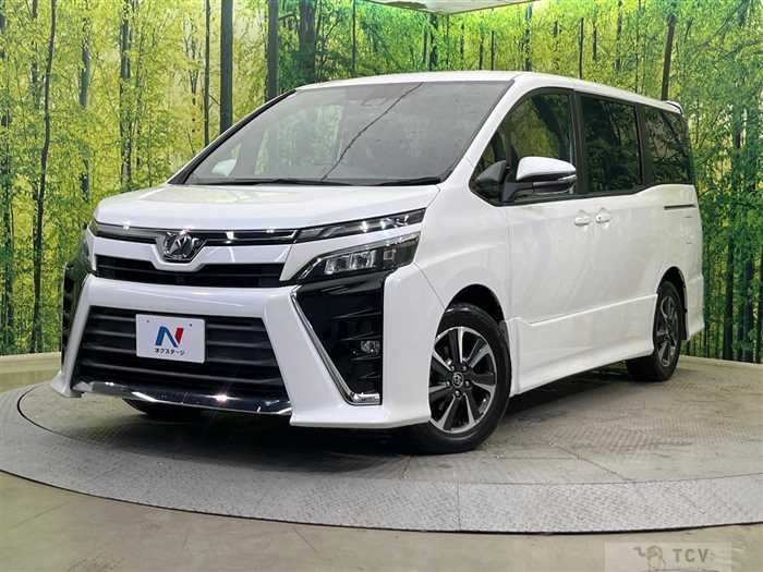 2017 Toyota Voxy