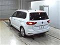 2016 Volkswagen Golf Touran