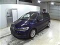 2016 Volkswagen Golf Touran