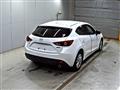 2015 Mazda Axela Sport