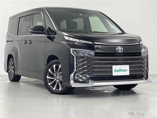 2022 Toyota Voxy