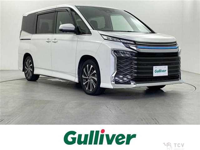 2022 Toyota Voxy
