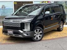 2019 Mitsubishi Delica D5