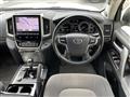 2017 Toyota Land Cruiser