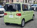 2011 Daihatsu Tanto