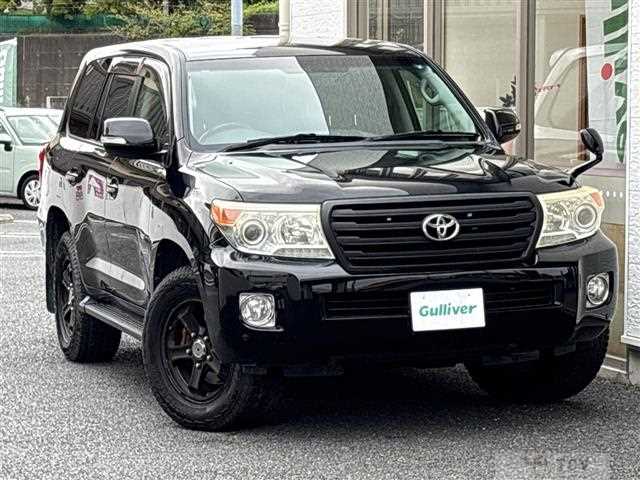 2013 Toyota Land Cruiser