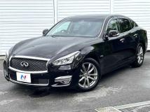 2015 Nissan FUGA HYBRID