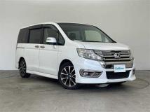 2013 Honda Step WGN