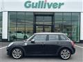 2017 BMW MINI
