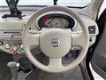 2009 Nissan March