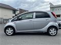 2010 Mitsubishi i