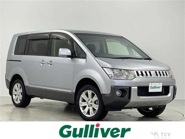 2013 Mitsubishi Delica D5