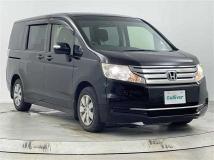 2014 Honda Step WGN